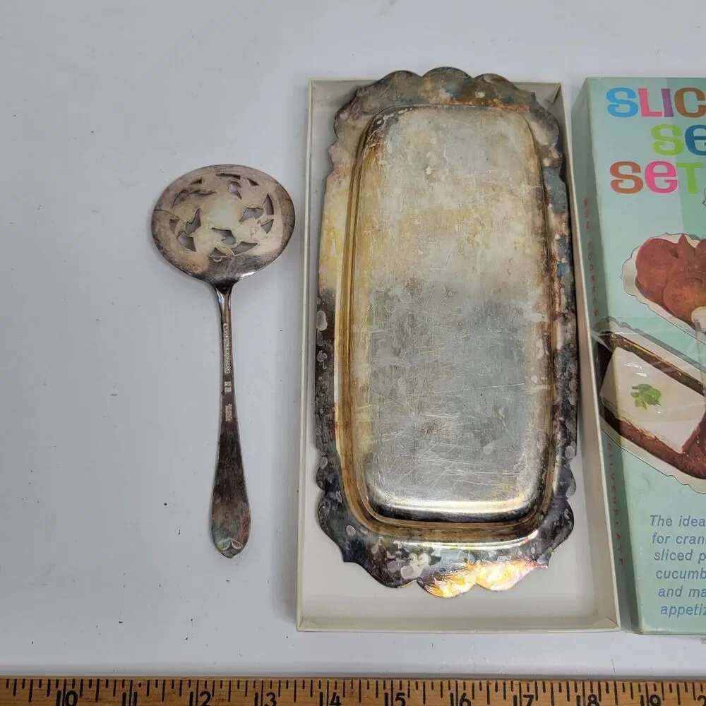 WM Rogers Silverplate Slice 'n Serve Set in Original Box Vintage 1960's